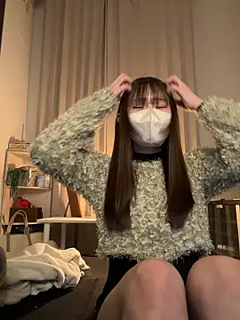 MOEMOE-Q online show from April 2026 12:43:01 PM