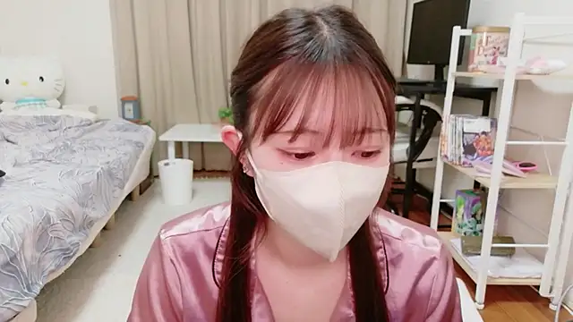 MOEMOE-Q online show from May 2026 05:31:02 PM