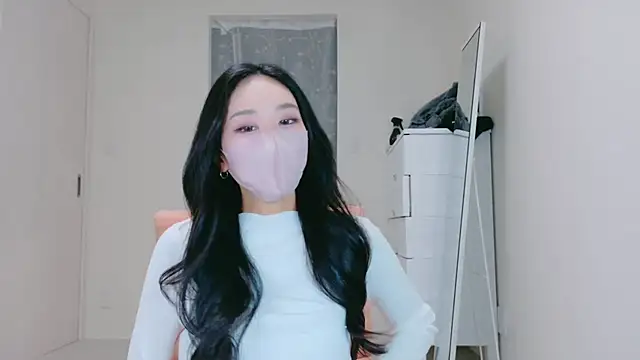 ramuchan desu online show from April 2026 12:21:02 AM