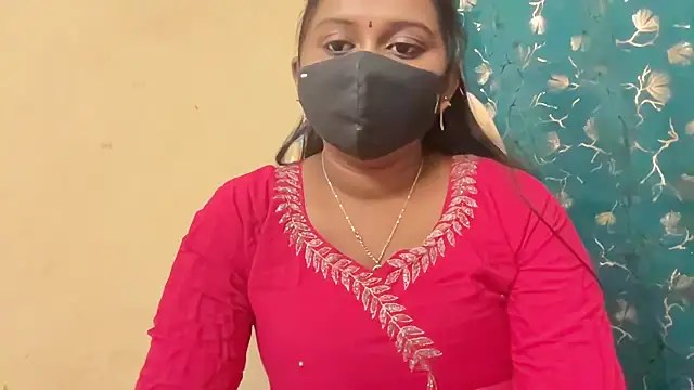 Pavani-Sexy online show from April 2026 05:21:01 PM