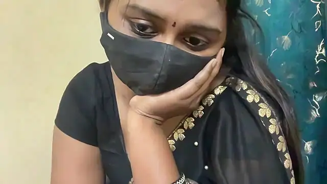 Pavani-Sexy online show from May 2026 05:29:01 PM