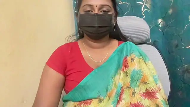 Pavani-Sexy online show from May 2026 06:02:02 PM