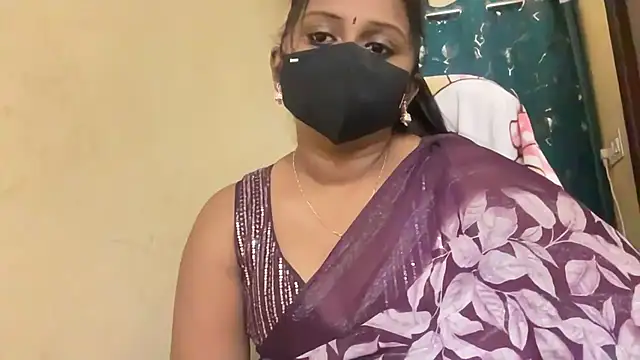 Pavani-Sexy online show from June 2026 05:03:04 PM