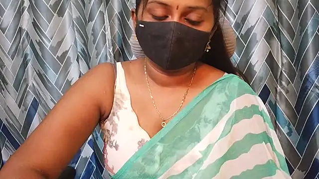 Pavani-Sexy online show from July 2026 02:48:02 PM