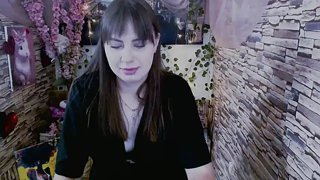 Amanda Bright  online show from September 2025 06:51:01 AM