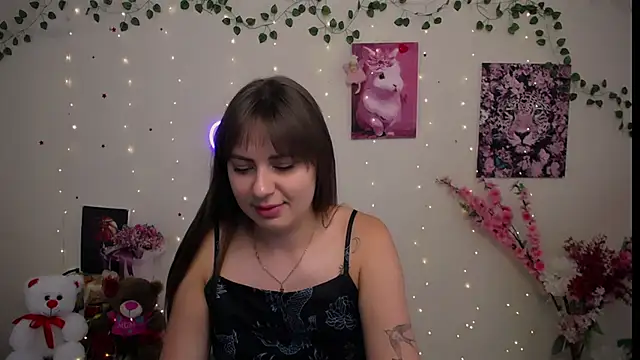 Amanda Bright  online show from July 2026 08:23:02 AM
