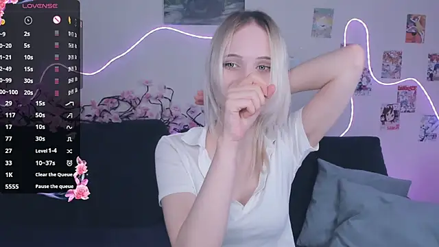 Snapshot of Megan--chan chatting on March 2026 05:19:02 PM Megan--chan online show from March 2026 05:19:02 PM