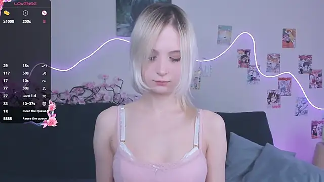 Snapshot of Megan--chan chatting on March 2026 05:08:01 PM Megan--chan online show from March 2026 05:08:01 PM