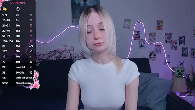 Snapshot of Megan--chan chatting on March 2026 05:05:01 PM Megan--chan online show from March 2026 05:05:01 PM