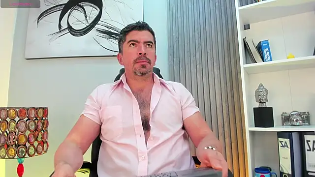 JuanKFit 45 online show from July 2026 04:37:01 AM