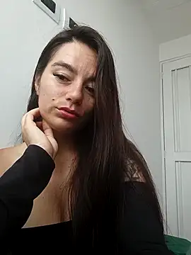 Demy Rhoades online show from February 2026 03:33:02 PM