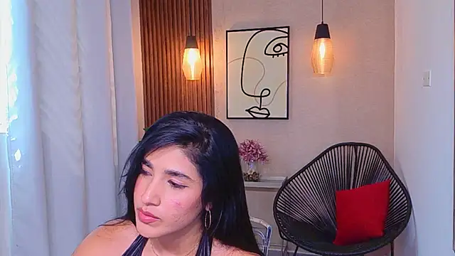 Lia Mar  online show from July 2026 06:13:01 PM