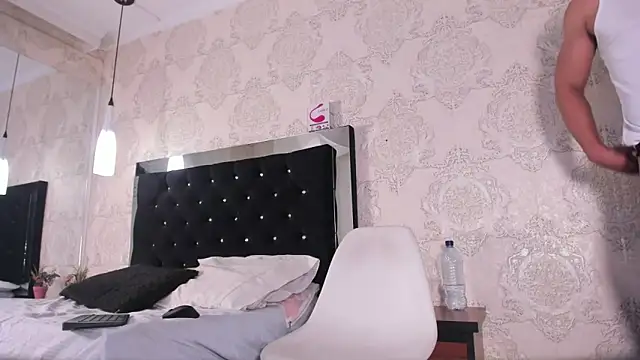 ThiagoBlaze online show from September 2025 03:08:02 AM