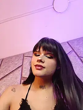NATASHAA WINZ online show from July 2026 05:32:02 AM