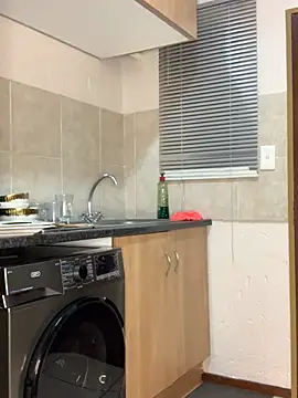 jayjayja19 online show from January 2026 08:25:02 PM