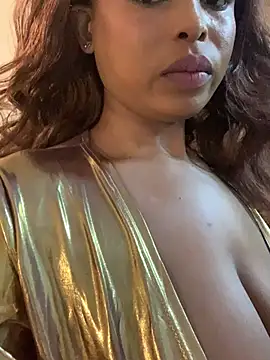 jayjayja19 online show from April 2026 03:04:02 AM