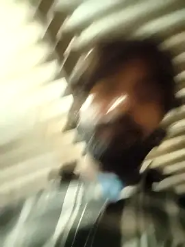 Snapshot of OmeningFurorji chatting on October 2025 12:06:02 PM OmeningFurorji online show from October 2025 12:06:02 PM