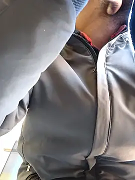 Snapshot of OmeningFurorji chatting on January 2026 08:53:02 AM OmeningFurorji online show from January 2026 08:53:02 AM