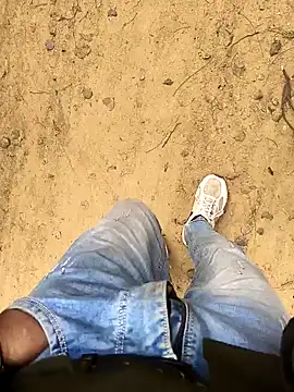 Snapshot of OmeningFurorji chatting on February 2026 09:19:02 AM OmeningFurorji online show from February 2026 09:19:02 AM