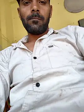 Snapshot of OmeningFurorji chatting on March 2026 05:19:01 AM OmeningFurorji online show from March 2026 05:19:01 AM