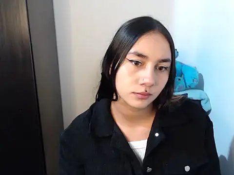 Snapshot of Stormyyy_hot chatting on October 2025 03:14:01 AM Stormyyy hot online show from October 2025 03:14:01 AM