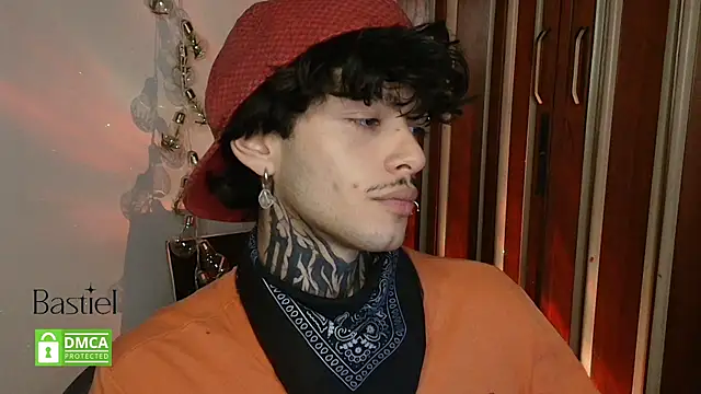 Mihail leroy online show from September 2025 03:39:01 AM