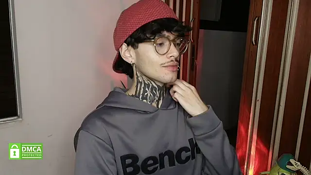 Mihail leroy online show from January 2026 07:34:01 AM