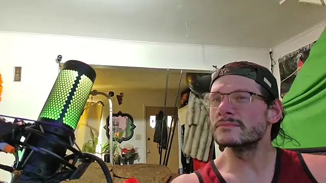 MasterDaddyCool online show from November 2025 09:06:01 PM