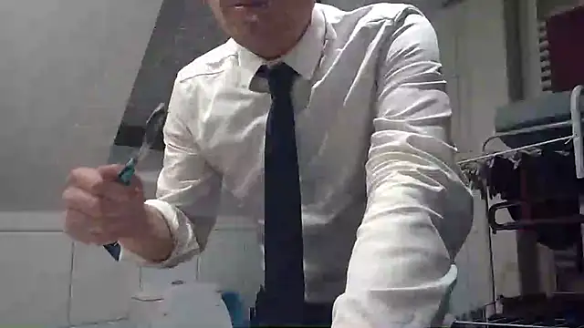 GentlemanMoney  online show from September 2025 07:39:01 PM