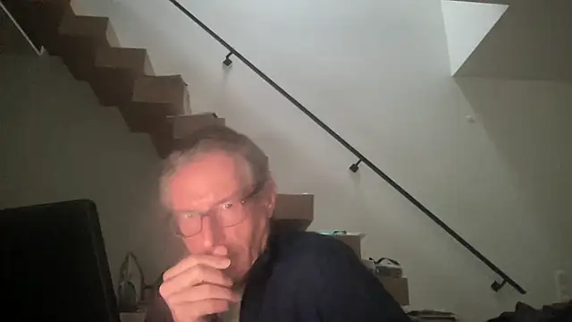 Snapshot of choupipat1 chatting on December 2025 02:22:02 PM choupipat1 online show from December 2025 02:22:02 PM