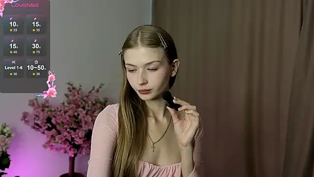 Snapshot of holylisssa chatting on November 2025 08:38:02 AM holylisssa online show from November 2025 08:38:02 AM