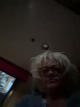 ladyboatlady online show from June 2026 09:21:02 PM