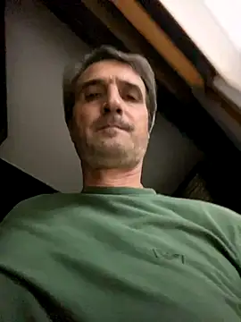 Snapshot of sasatimido chatting on September 2025 09:25:01 PM sasatimido online show from September 2025 09:25:01 PM