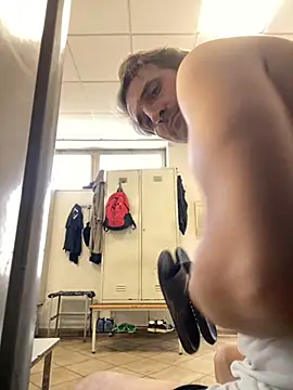 Snapshot of sasatimido chatting on September 2025 02:19:01 PM sasatimido online show from September 2025 02:19:01 PM