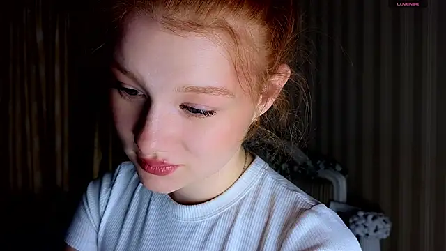 Juuulia  online show from March 2026 12:53:01 PM