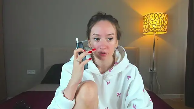 cutienaughtygirl online show from May 2026 08:44:02 AM