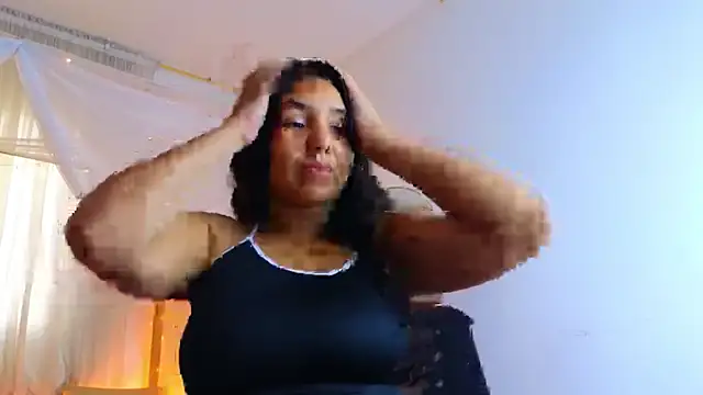 loreaniss online show from October 2025 09:24:01 PM