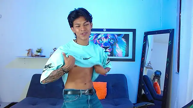 dreyk20 online show from November 2025 08:30:01 PM