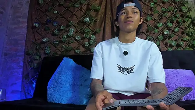 dreyk20 online show from February 2026 01:53:02 AM