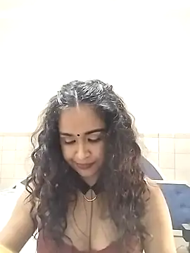 cute indianxo online show from February 2026 06:15:01 PM