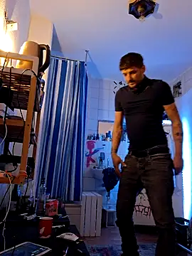 Snapshot of a7ex chatting on January 2025 06:05:02 PM a7ex online show from January 2025 06:05:02 PM