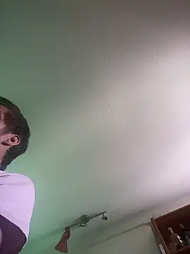 Snapshot of a7ex chatting on September 2025 09:44:01 AM a7ex online show from September 2025 09:44:01 AM