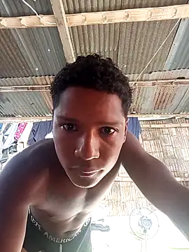 Davir2001 online show from March 2026 02:42:01 PM