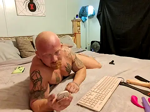 Snapshot of AntMeich6969 chatting on October 2025 08:31:02 PM AntMeich6969 online show from October 2025 08:31:02 PM