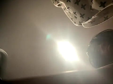 Snapshot of MrsSizzle chatting on October 2025 02:36:02 AM MrsSizzle online show from October 2025 02:36:02 AM