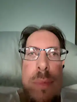 Snapshot of JJG327 chatting on September 2025 12:05:02 PM JJG327 online show from September 2025 12:05:02 PM