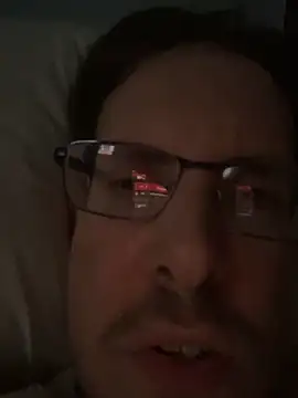 Snapshot of JJG327 chatting on October 2025 04:20:01 AM JJG327 online show from October 2025 04:20:01 AM