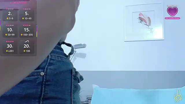 cutepetitee online show from May 2026 07:20:01 PM