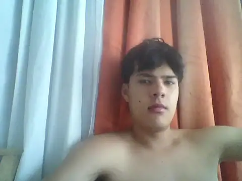 dani titan320 online show from October 2025 08:19:02 PM