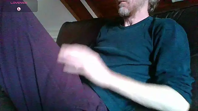 Snapshot of Vrenico-SC chatting on October 2025 09:54:02 AM Vrenico-SC online show from October 2025 09:54:02 AM